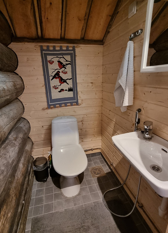 52909105748_53a51c4ce0_c